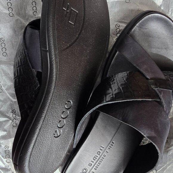 Ecco women's black simpil sandal - Picture 3 of 5